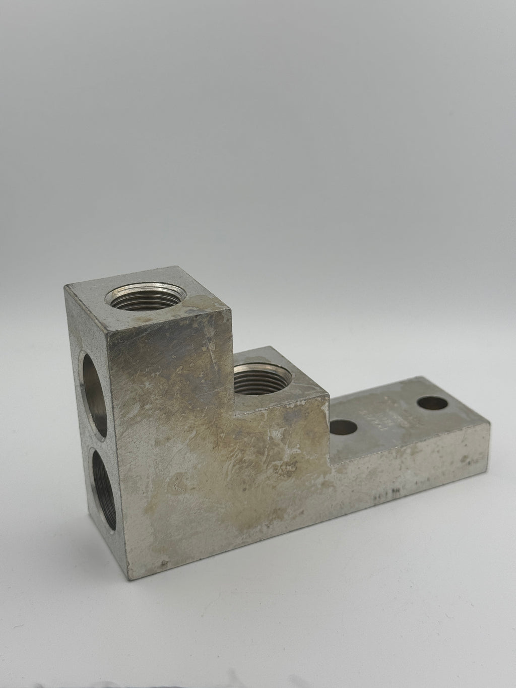 Polaris 600T-2 600KCMIL-2 AL9CU Mechanical Panelboard Lug - NEW
