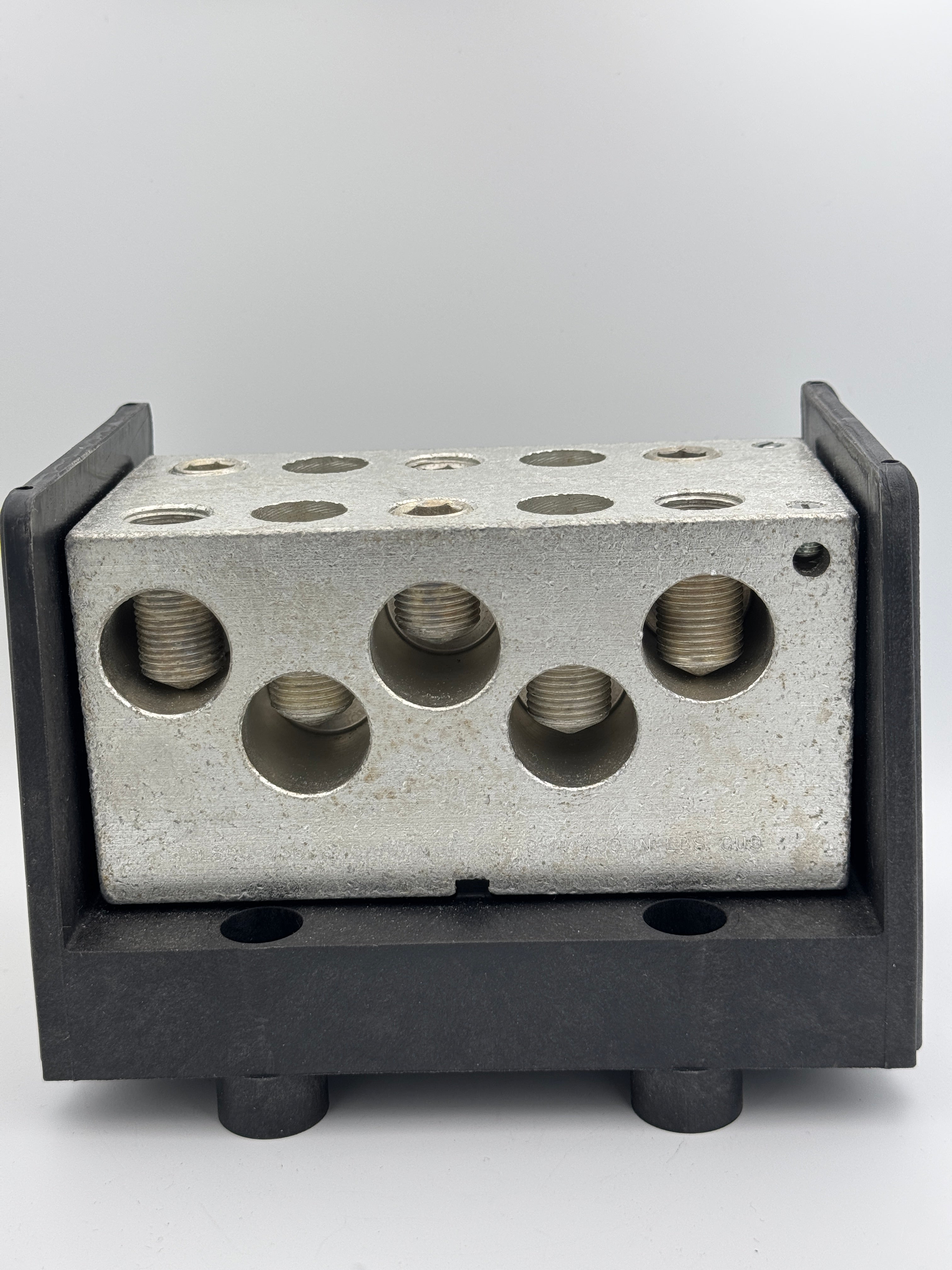 ILSCO PDB-55-600-1 Power Distribution Block - BRAND NEW